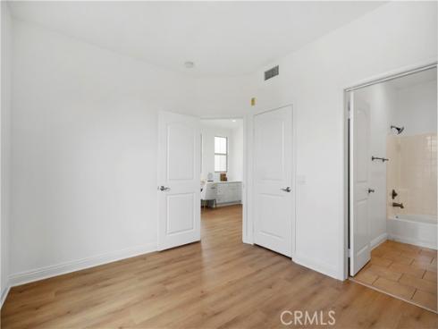 27 Crosspointe , Irvine, CA