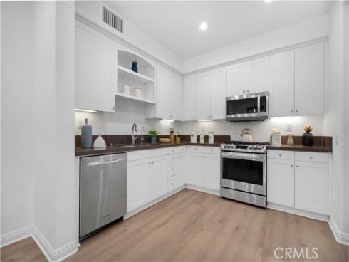 27 Crosspointe , Irvine, CA