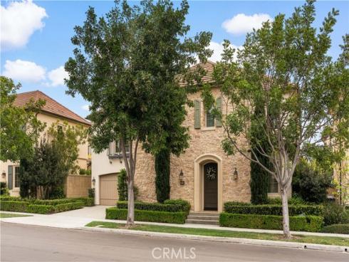 66 Berkshire Wood , Irvine, CA