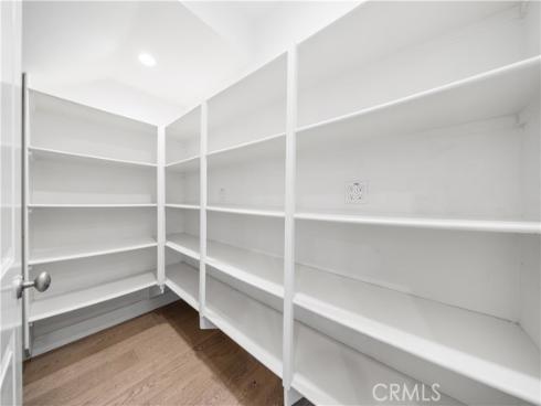 66 Berkshire Wood , Irvine, CA