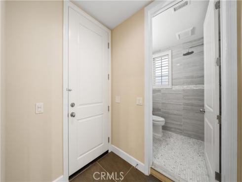 66 Berkshire Wood , Irvine, CA