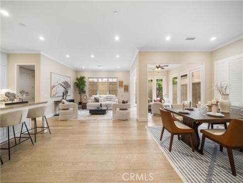 66 Berkshire Wood , Irvine, CA