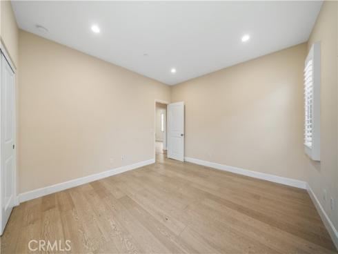 66 Berkshire Wood , Irvine, CA