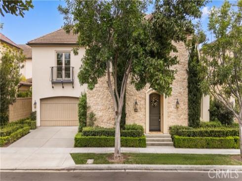 66 Berkshire Wood , Irvine, CA