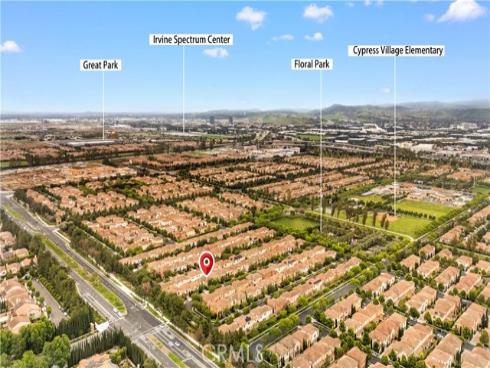 66 Berkshire Wood , Irvine, CA