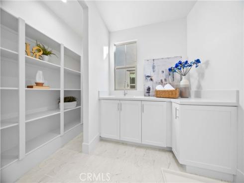 307 Brimwood , Irvine, CA