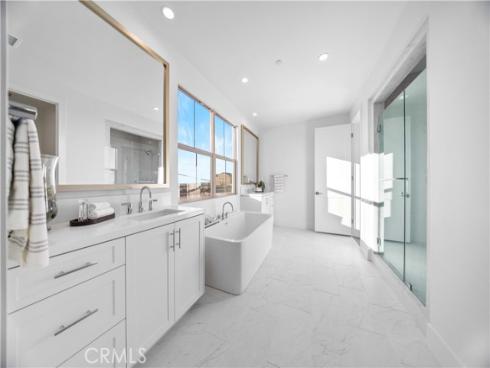 307 Brimwood , Irvine, CA