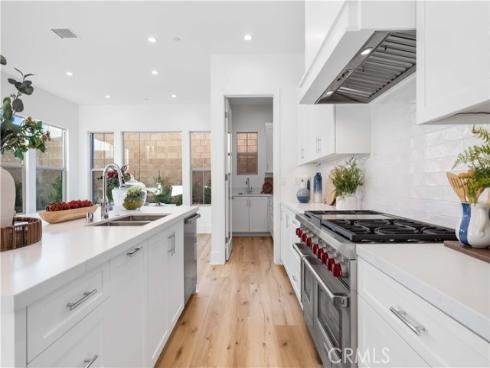 307 Brimwood , Irvine, CA