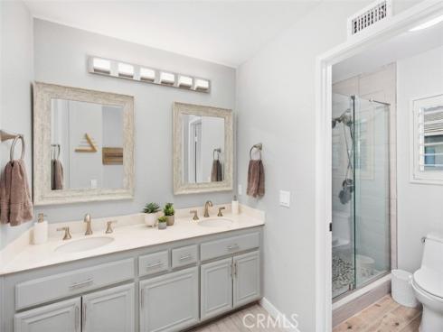 3 Summer Breeze , Irvine, CA