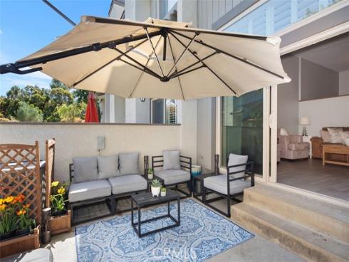 3 Summer Breeze , Irvine, CA