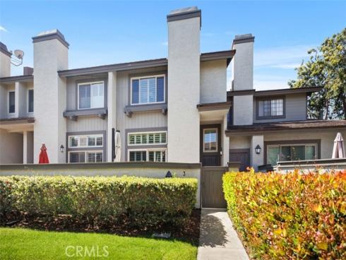 3 Summer Breeze , Irvine, CA