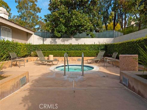 3  Summer Breeze  , Irvine, CA