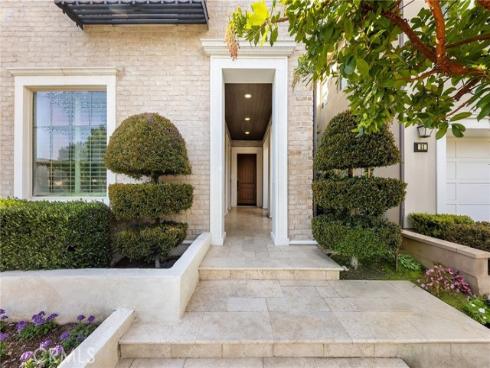 55 Fenway , Irvine, CA