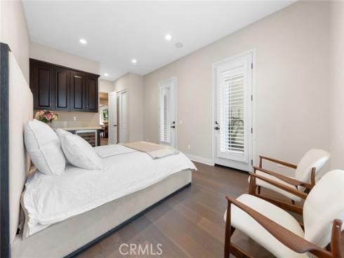 55 Fenway , Irvine, CA