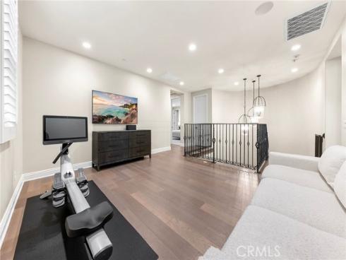 55 Fenway , Irvine, CA