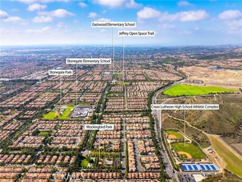 55 Fenway , Irvine, CA