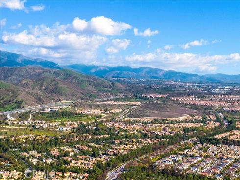 55 Fenway , Irvine, CA