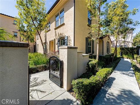 174 Full Moon , Irvine, CA