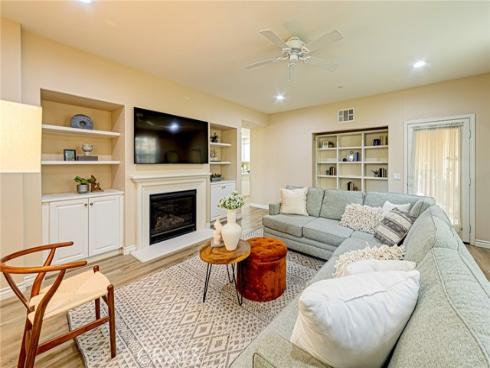 174 Full Moon , Irvine, CA