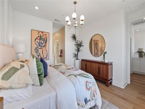 426 Lobata , Irvine, CA