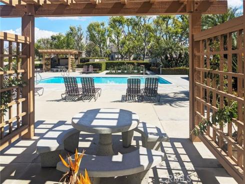 28  Columbia  18 , Irvine, CA