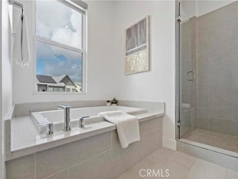 392 Baluster , Irvine, CA