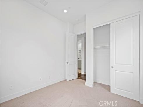 392 Baluster , Irvine, CA