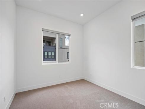 392 Baluster , Irvine, CA