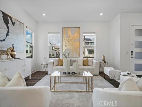 392 Baluster , Irvine, CA