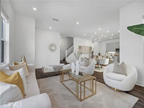 392 Baluster , Irvine, CA