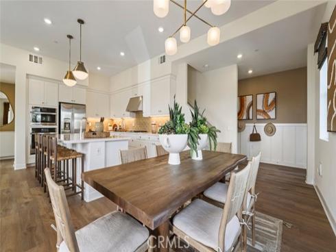 429 Mulligan , Irvine, CA