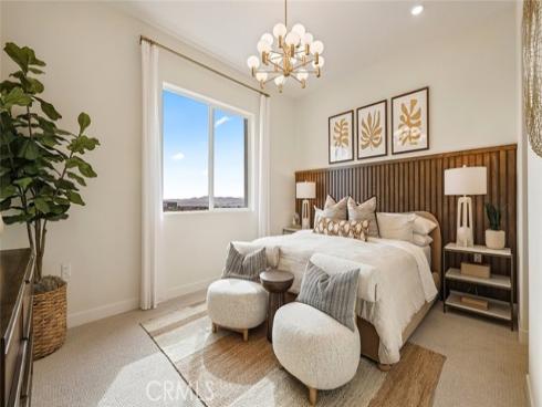 429 Mulligan , Irvine, CA