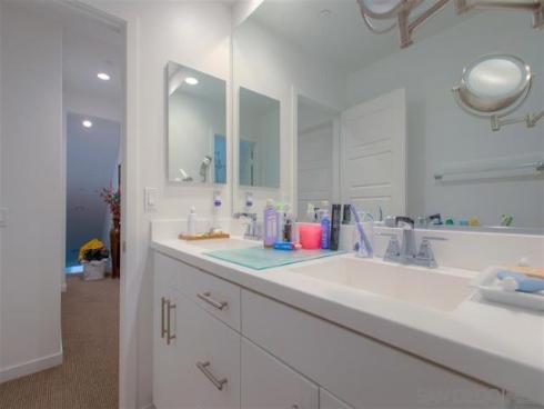 126 Cadence , Irvine, CA