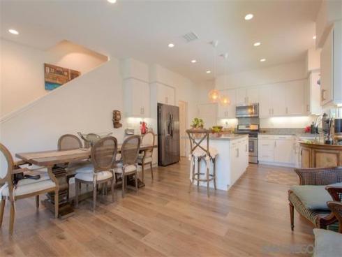 126 Cadence , Irvine, CA