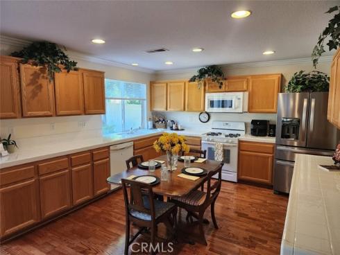 9  Calais  , Irvine, CA