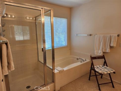 9  Calais  , Irvine, CA