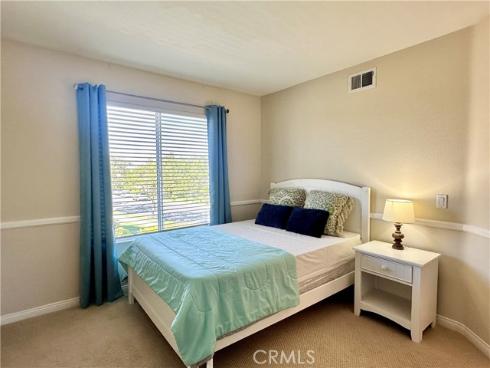 2 Altezza , Irvine, CA