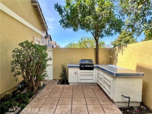 2  Altezza  , Irvine, CA