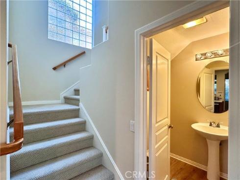 2 Altezza , Irvine, CA