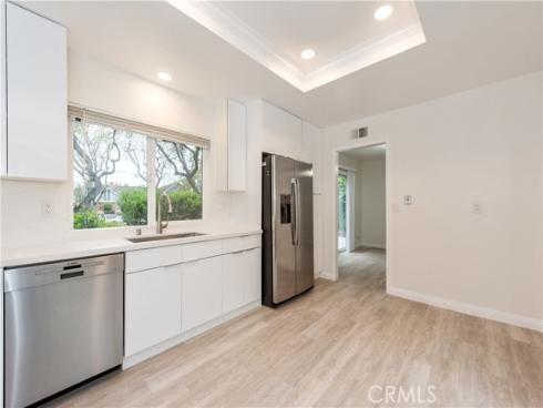 10 Windsong , Irvine, CA