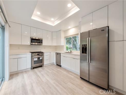 10 Windsong , Irvine, CA