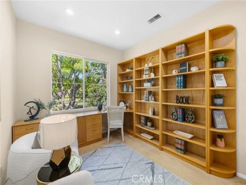 76 Dovecrest , Irvine, CA