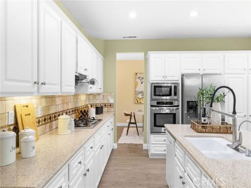 76 Dovecrest , Irvine, CA