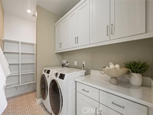 109 Trask , Irvine, CA