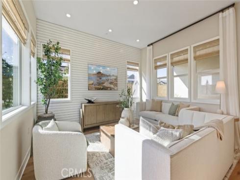 109 Trask , Irvine, CA