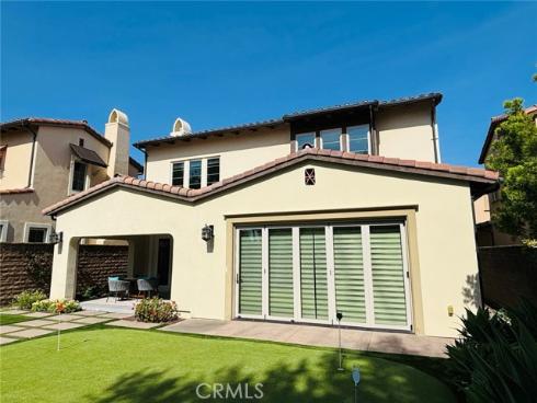10 Shadybend , Irvine, CA