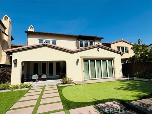 10 Shadybend , Irvine, CA