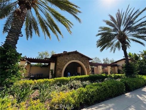 10 Shadybend , Irvine, CA