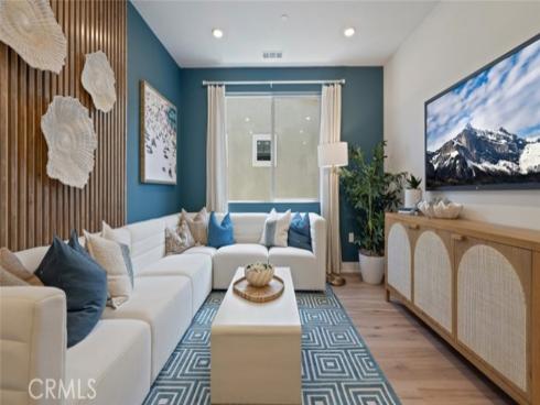 161 Scoville , Irvine, CA