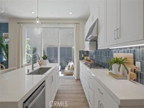 161 Scoville , Irvine, CA